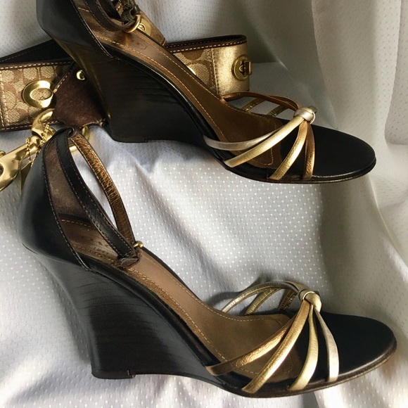 Women’s Coach wedges. - Picture 4 of 7
